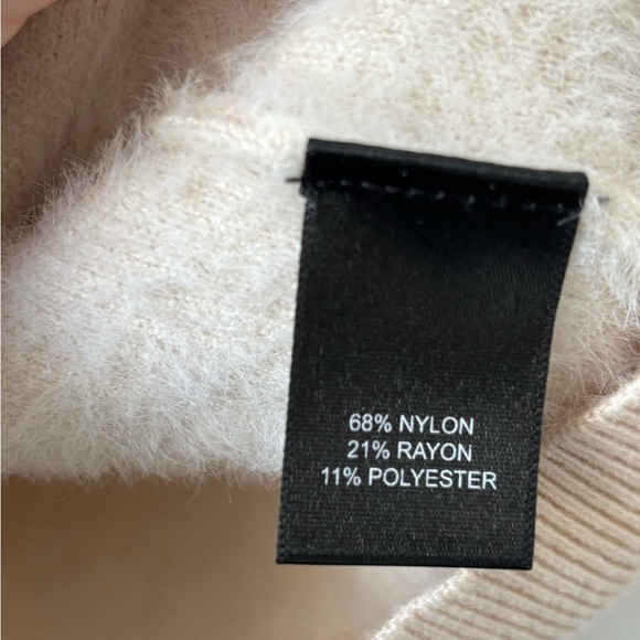 Bailey 44 Cream Knit Sweater Size XS - Picture 3 of 5